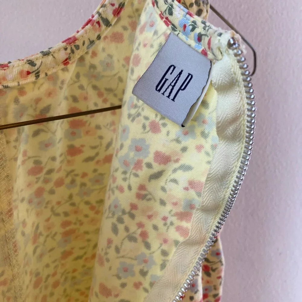 GAP Jumper